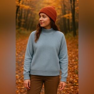 The North Face Blue Waffle Knit Mock Neck Pullover – Sz L (Excellent Condition)